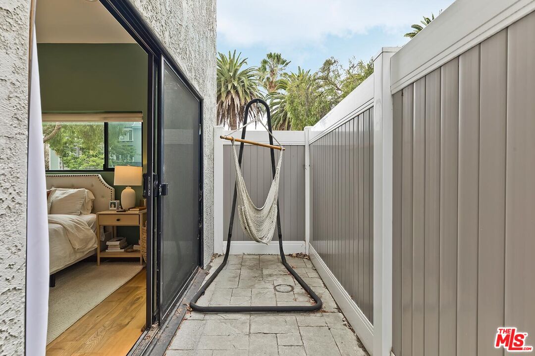 1131 12th St Unit: 101