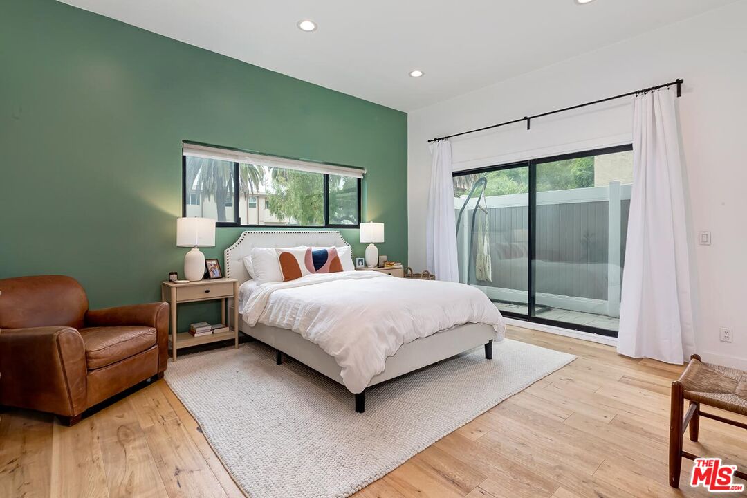 1131 12th St Unit: 101