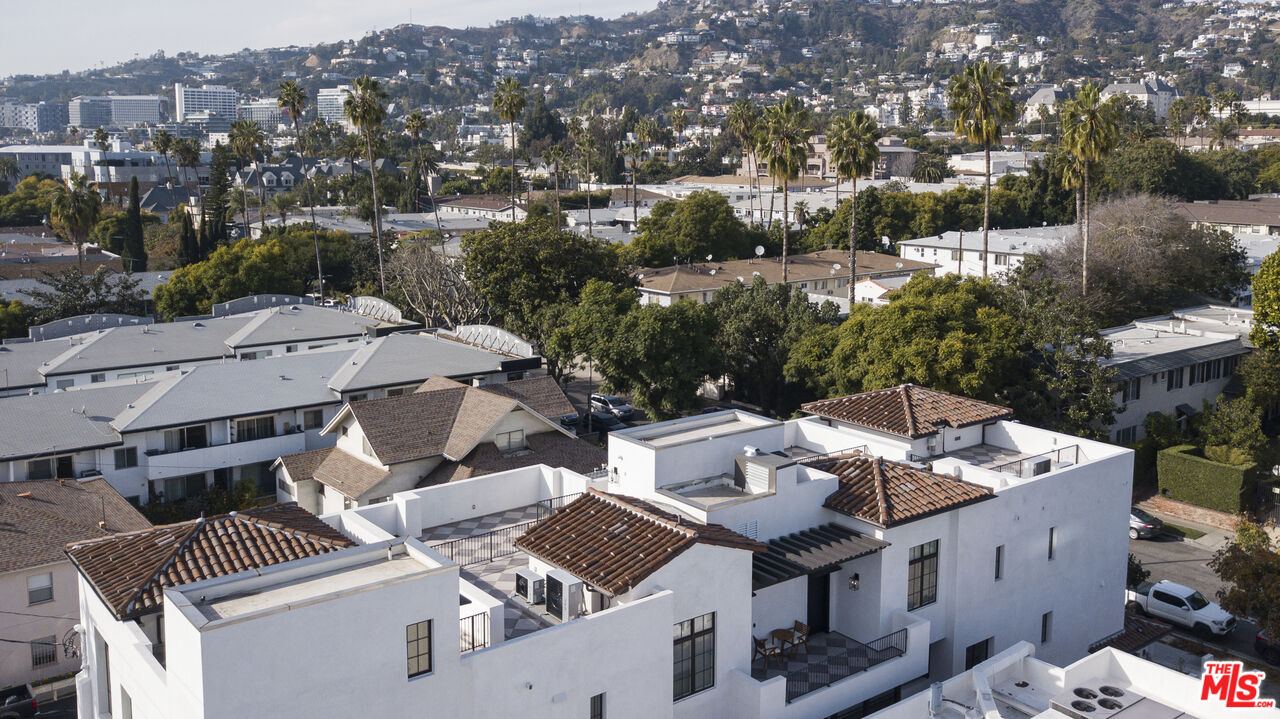 7914 NORTON AVE Unit: 103