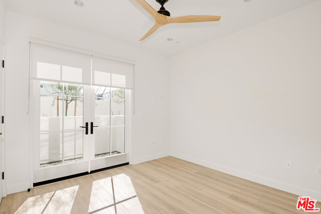 7914 NORTON AVE Unit: 103