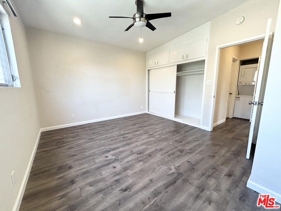 1148 N Formosa Ave Unit: 5