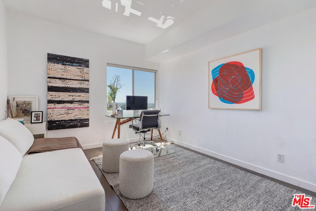 1115 S Elm Dr Unit: PH12