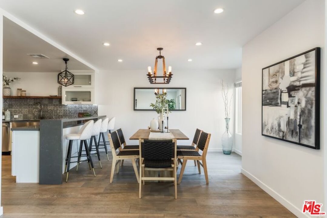 4300 Via Dolce Unit: 102