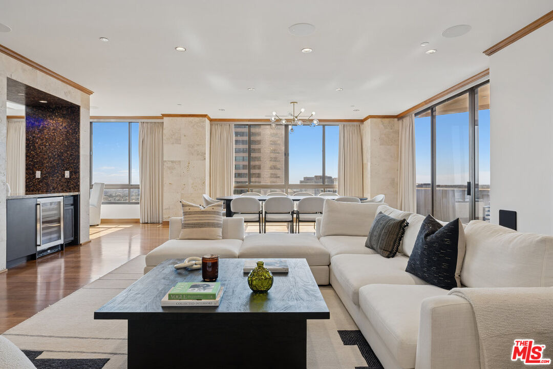 10430 Wilshire Blvd Unit: 1901