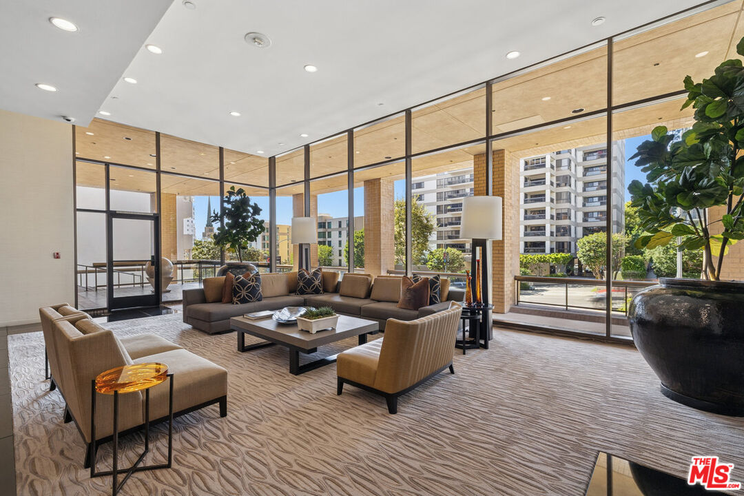 10430 Wilshire Blvd Unit: 1901