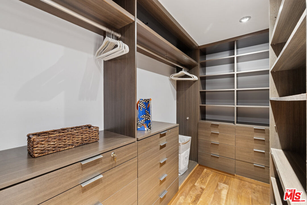 10430 Wilshire Blvd Unit: 1901