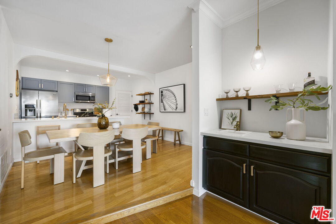 1441 Federal Ave Unit: 301