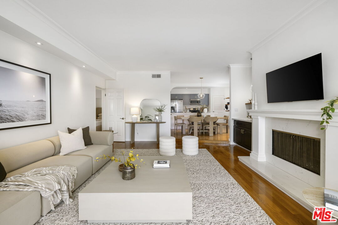 1441 Federal Ave Unit: 301