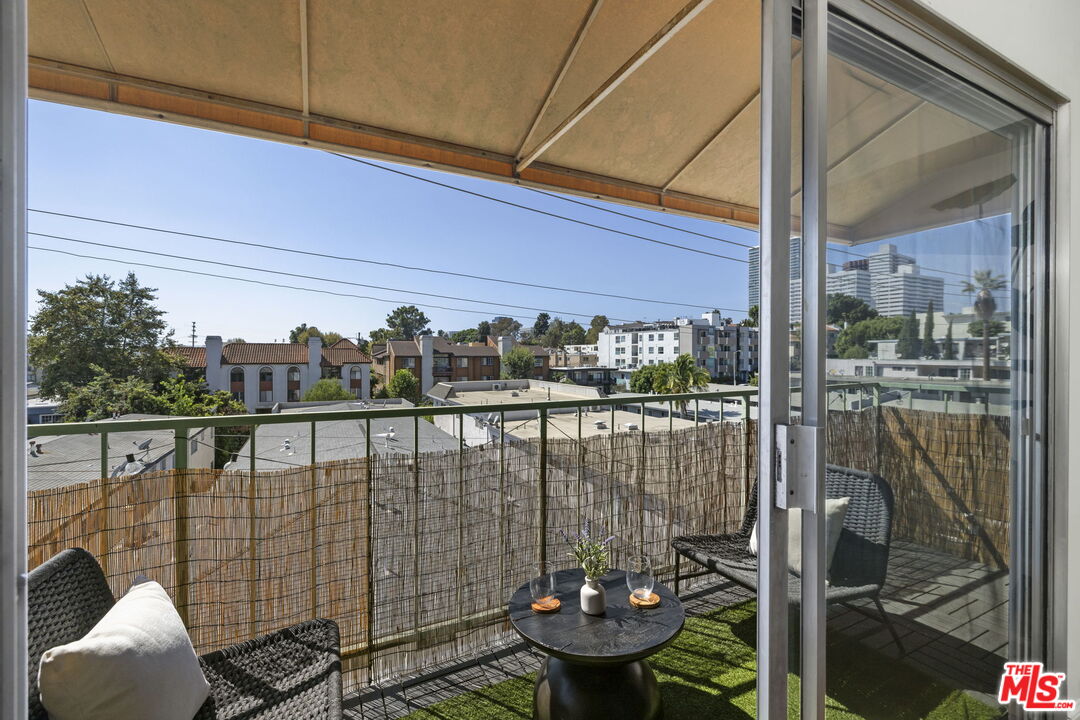 1441 Federal Ave Unit: 301