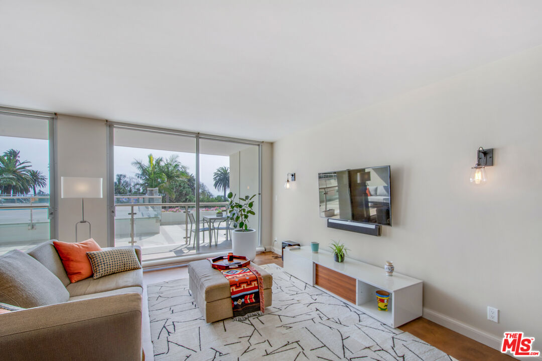 201 Ocean Ave Unit: 301P