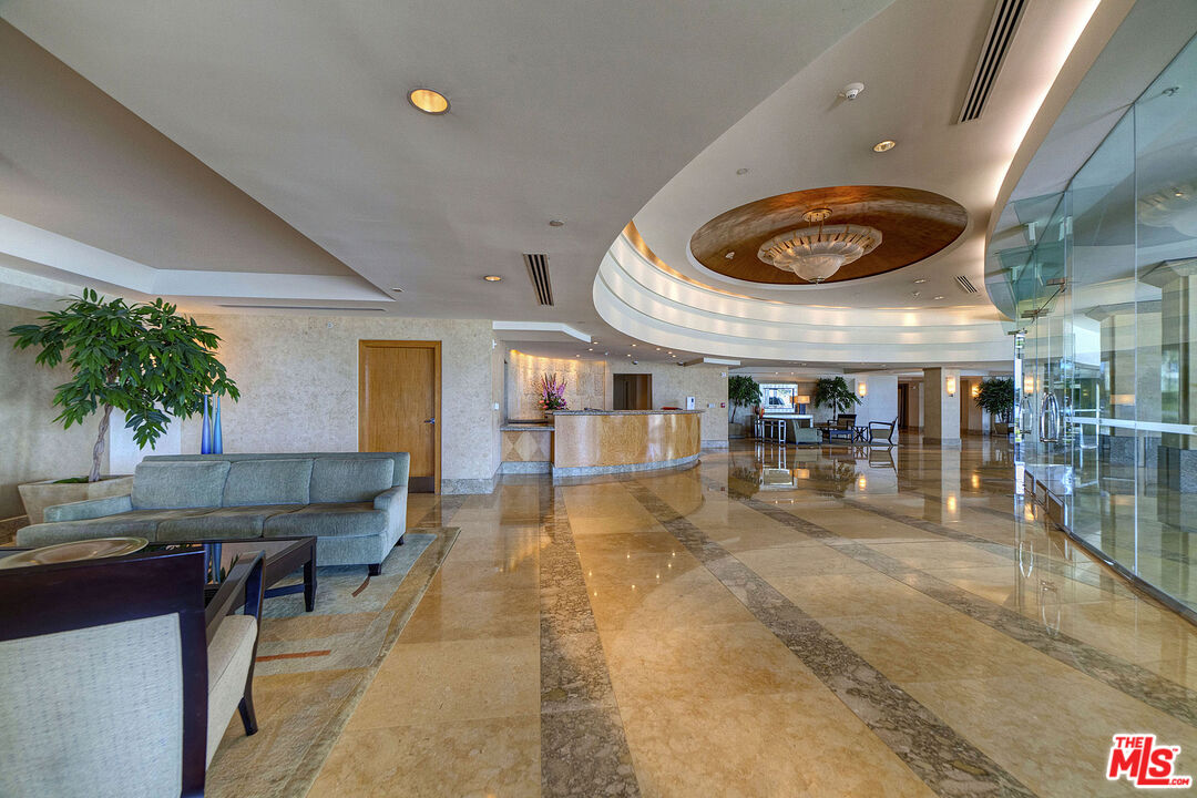 201 Ocean Ave Unit: 301P