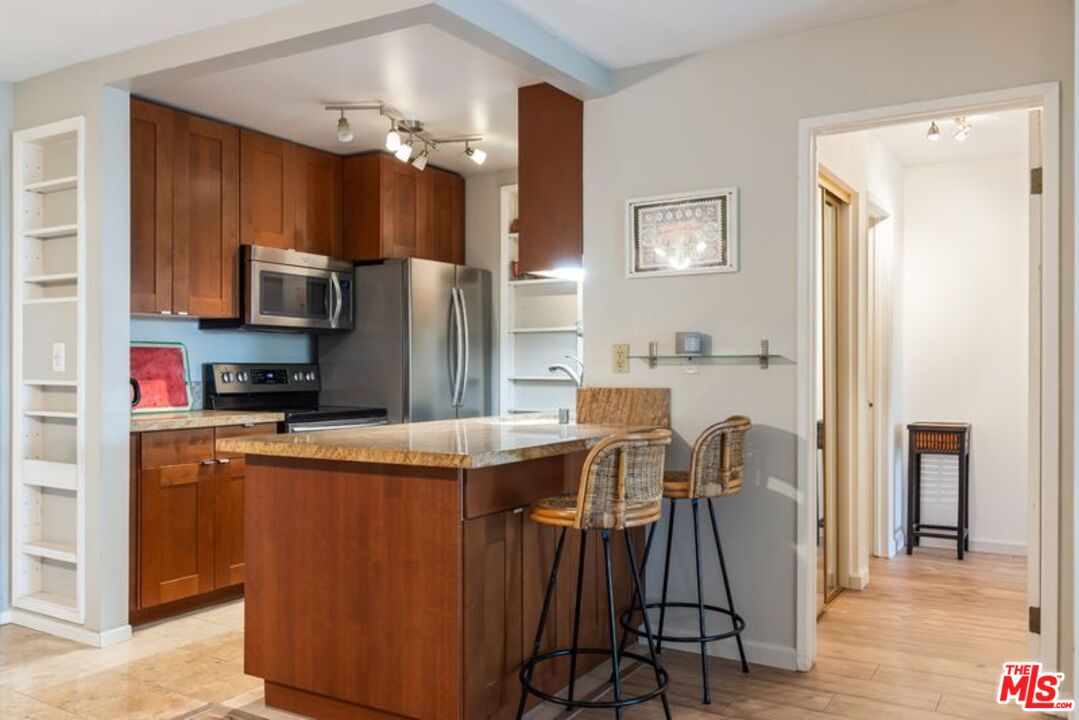 7765 W 91st St Unit: A2117