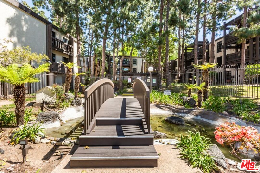 7765 W 91st St Unit: A2117