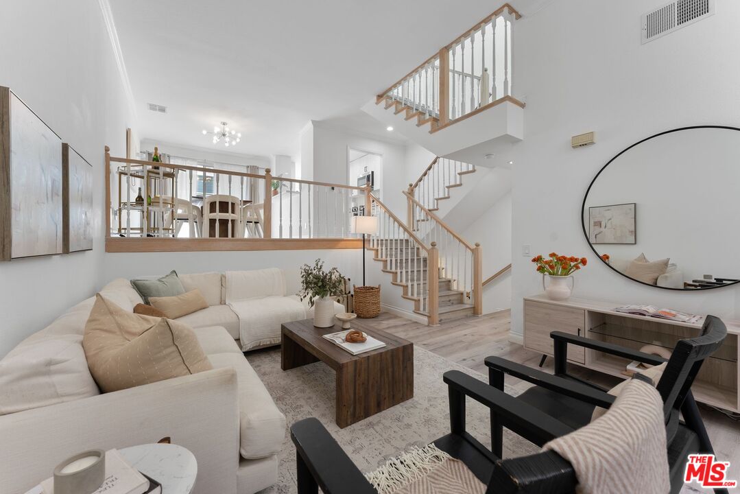 1830 Stoner Ave Unit: 4