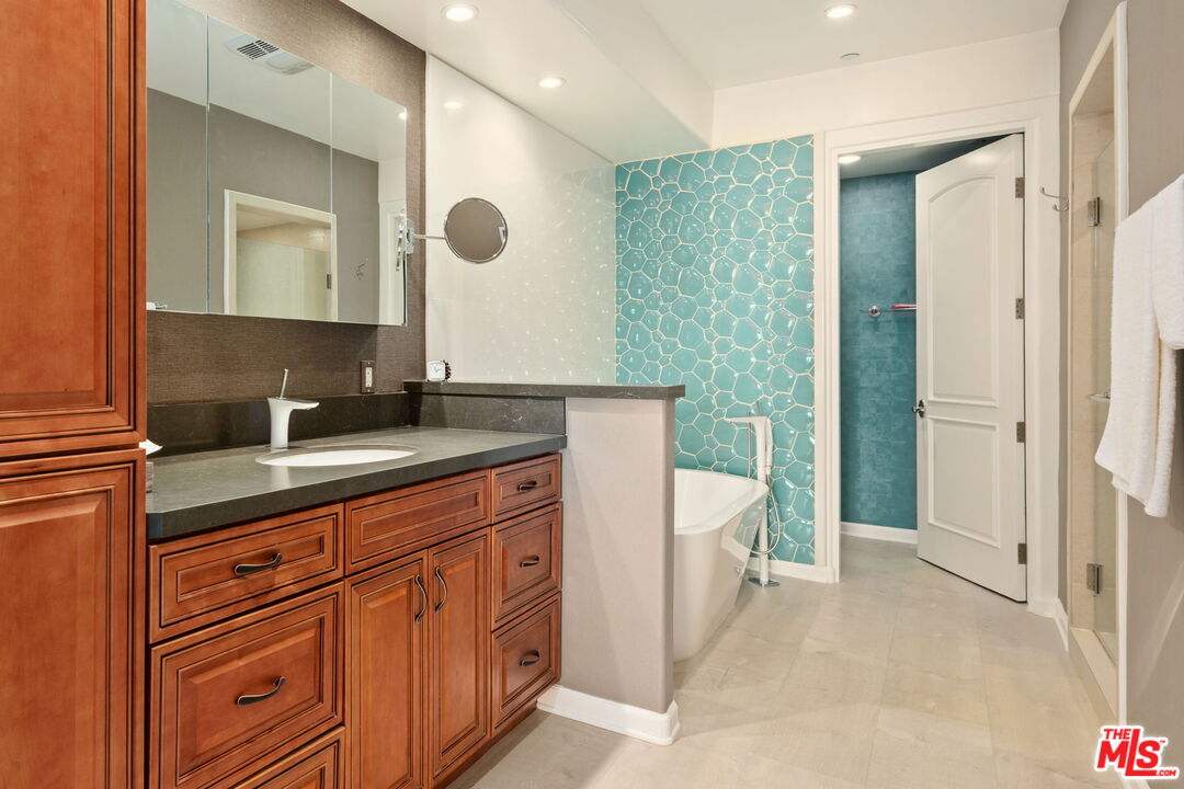 12026 Rhode Island Ave Unit: 1