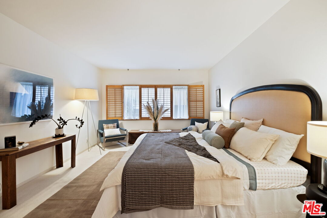 1811 Manning Ave Unit: 101