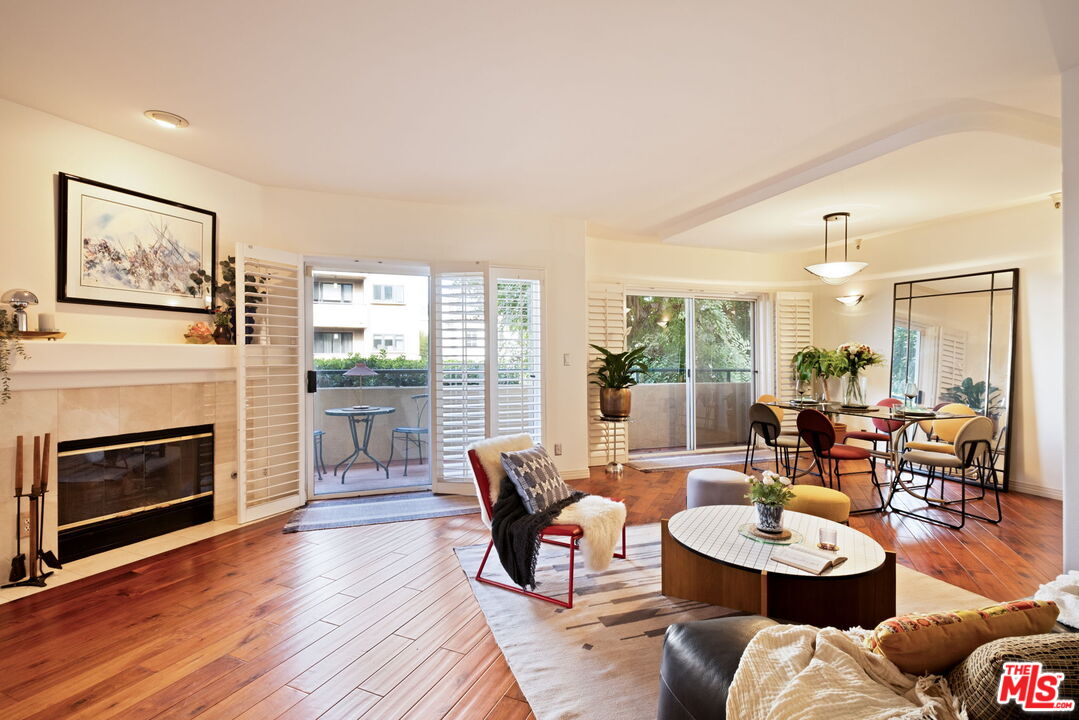 1811 Manning Ave Unit: 101