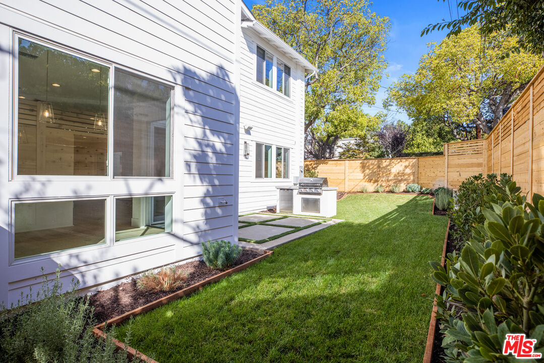 744 Almar Ave