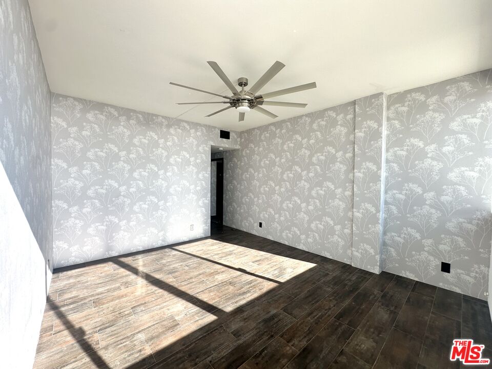 17366 W Sunset Blvd Unit: 105