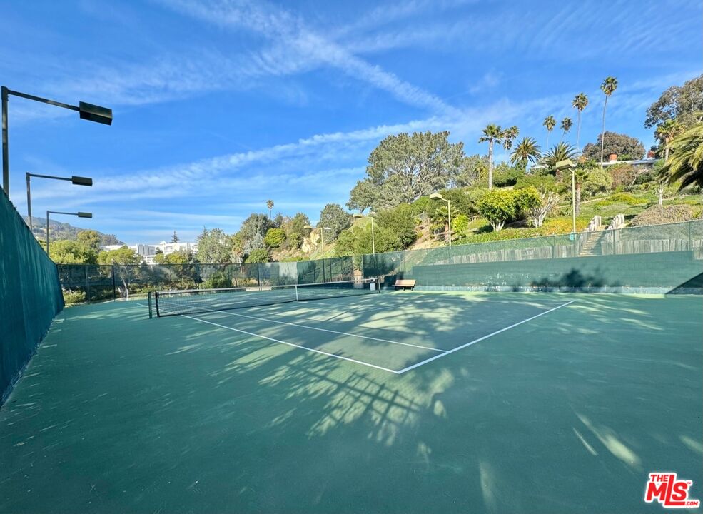 17366 W Sunset Blvd Unit: 105