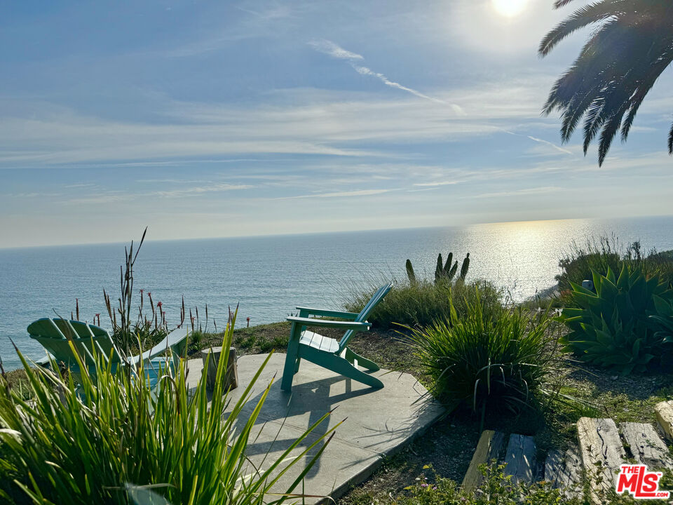 17366 W Sunset Blvd Unit: 105