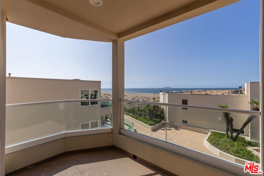 7301 Vista Del Mar Unit: 28