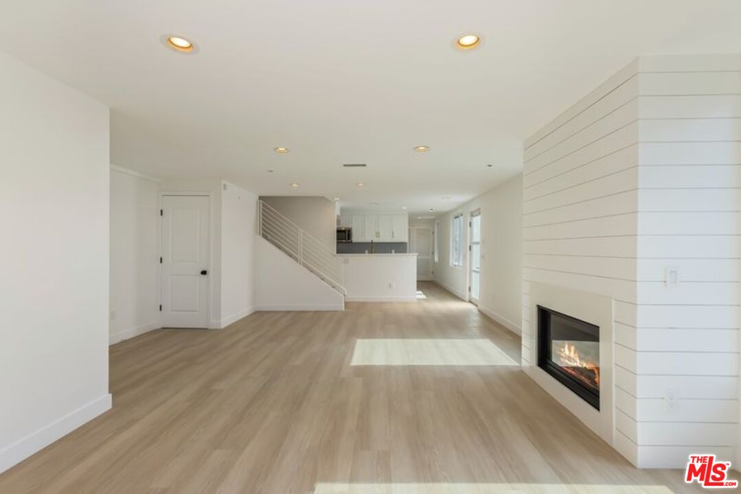 7301 Vista Del Mar Unit: 28