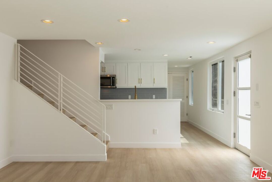 7301 Vista Del Mar Unit: 28