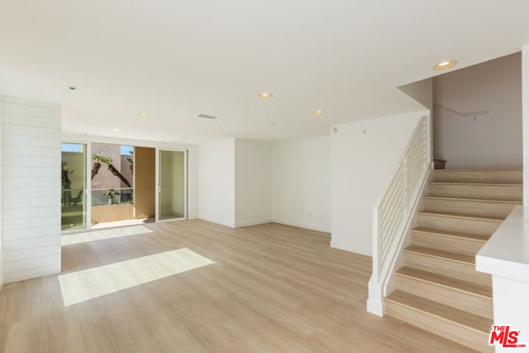 7301 Vista Del Mar Unit: 28