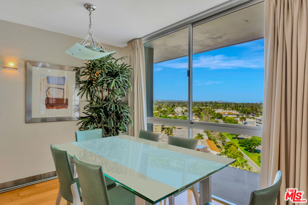 201 Ocean Ave Unit: 1505B