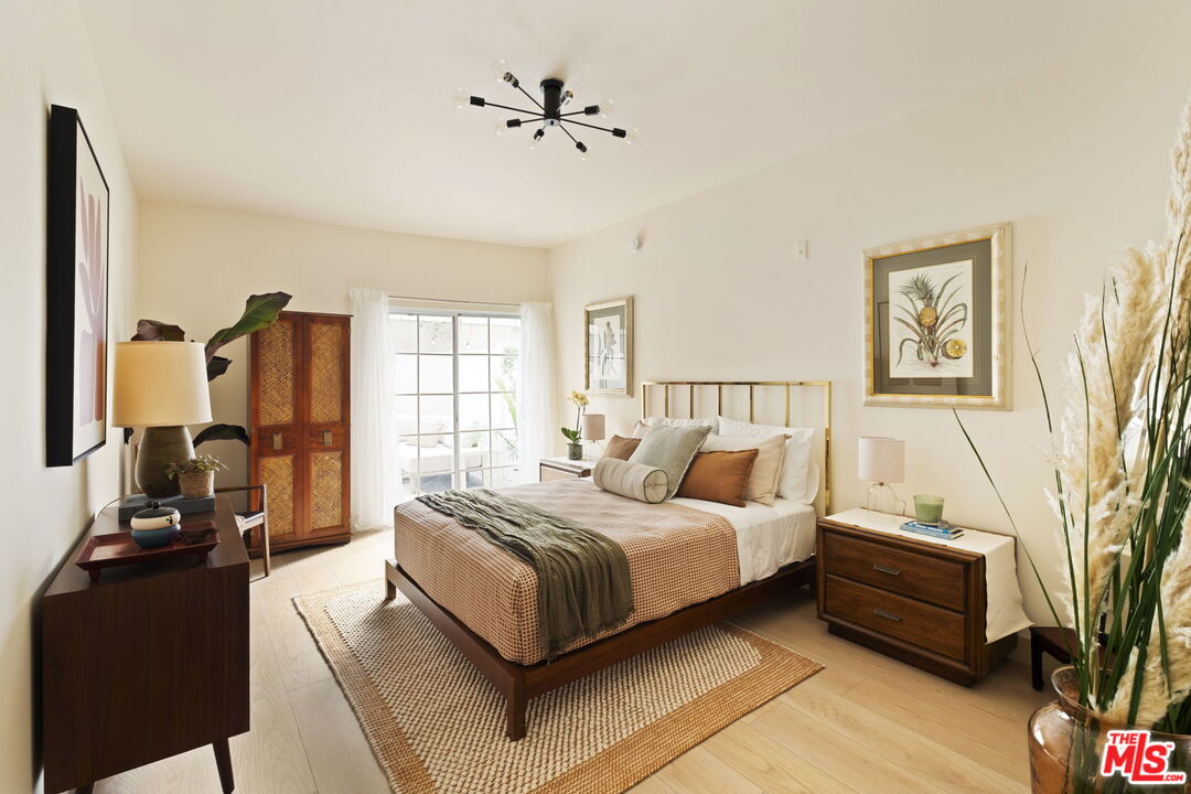 1717 Malcolm Ave Unit: 303