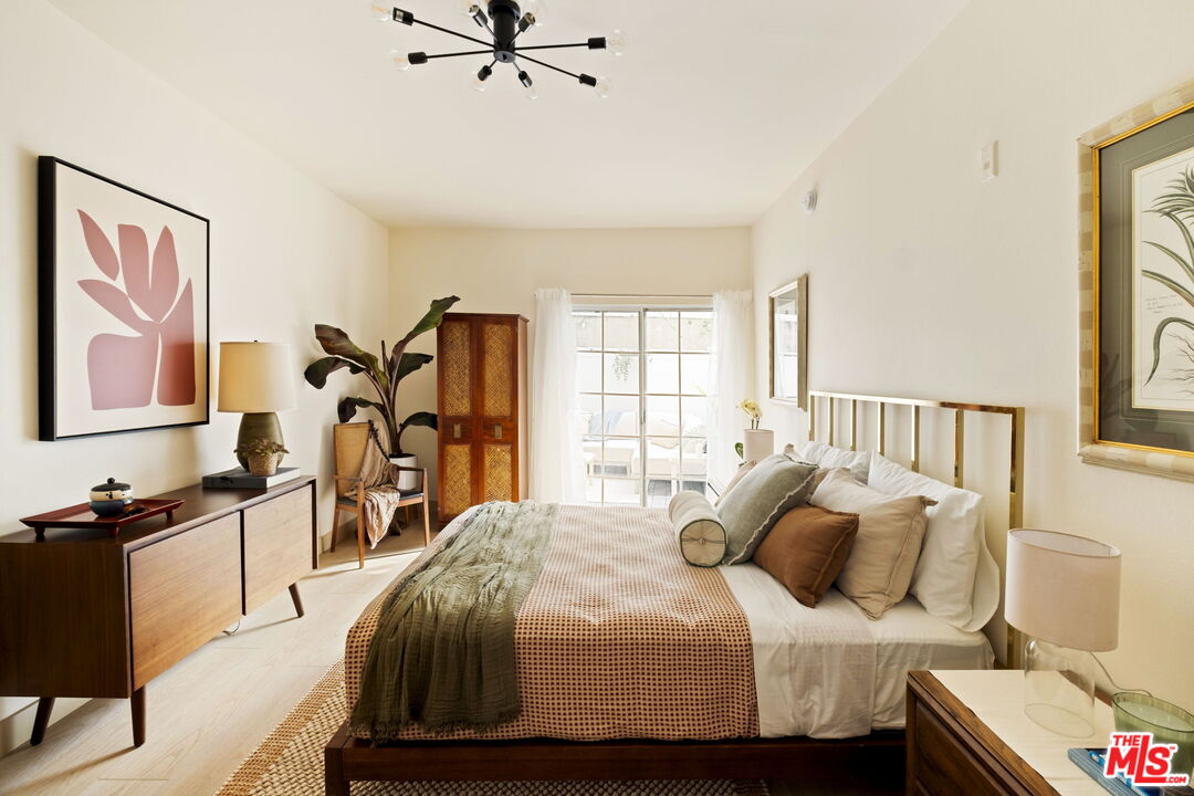 1717 Malcolm Ave Unit: 303