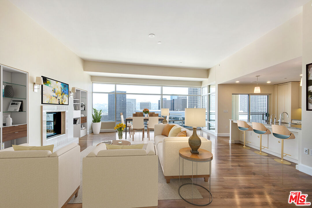 1 W Century Dr Unit: 19D