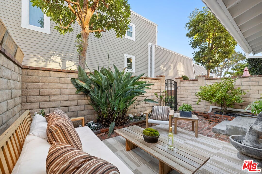 13010 Maxella Ave Unit: 5