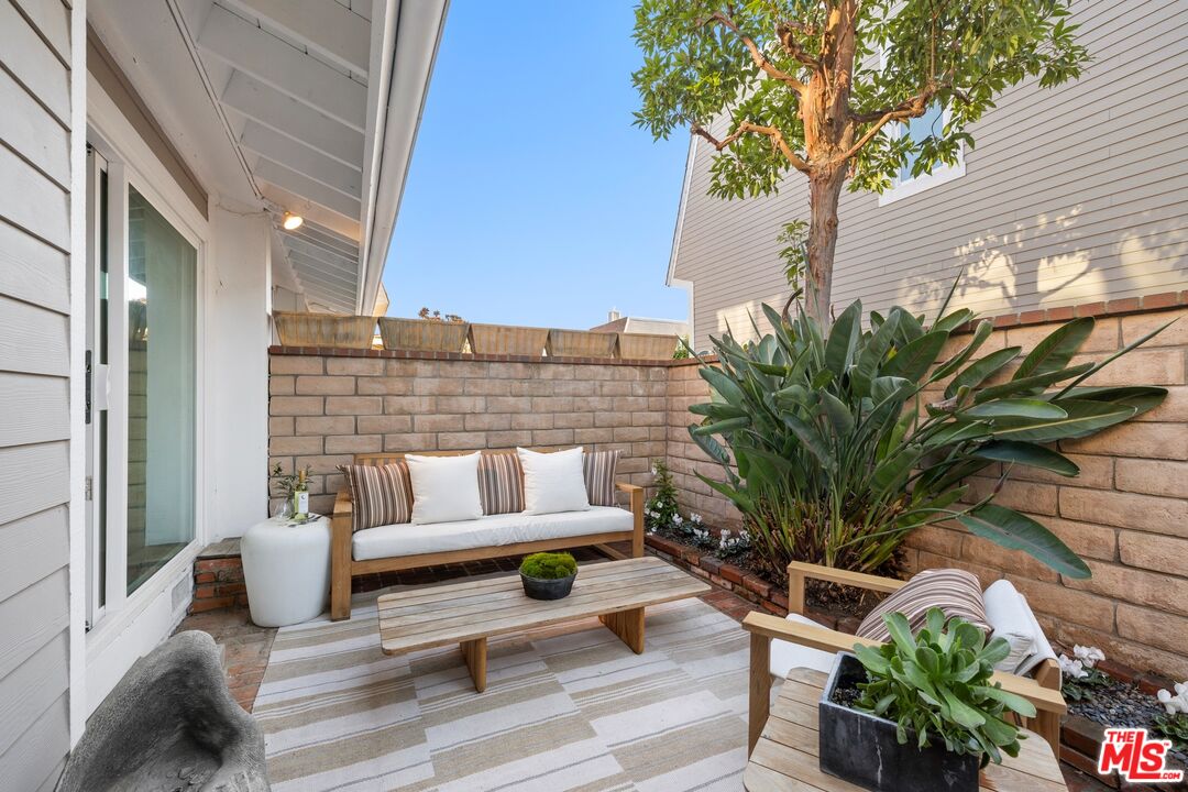 13010 Maxella Ave Unit: 5