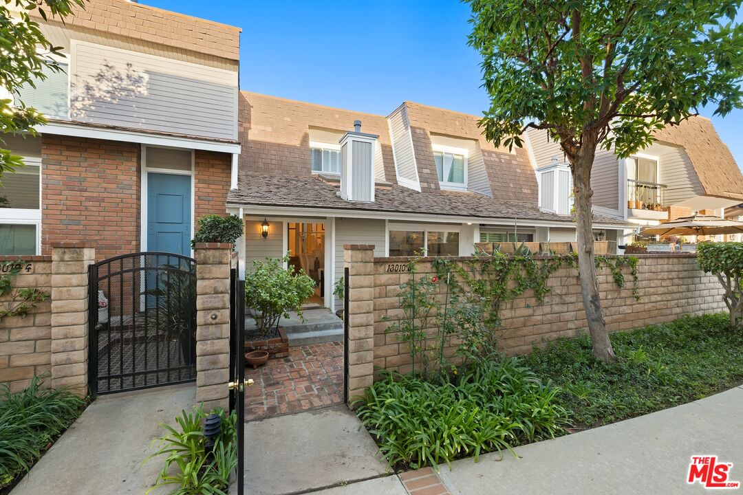 13010 Maxella Ave Unit: 5