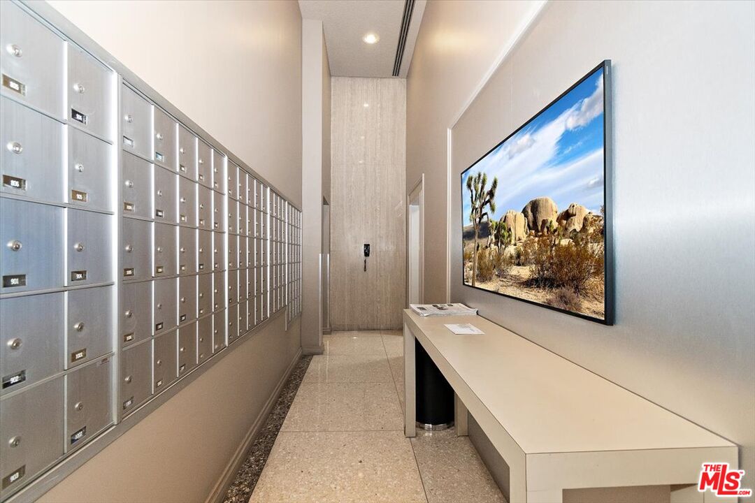 2222 Avenue Of The Stars Unit: 1203