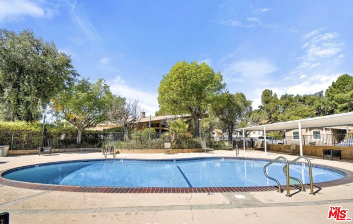 4201 Topanga Canyon Blvd Unit: 62