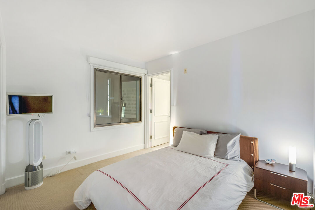 701 Ocean Ave Unit: 306