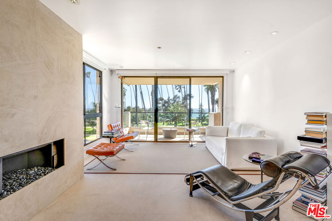 701 Ocean Ave Unit: 306