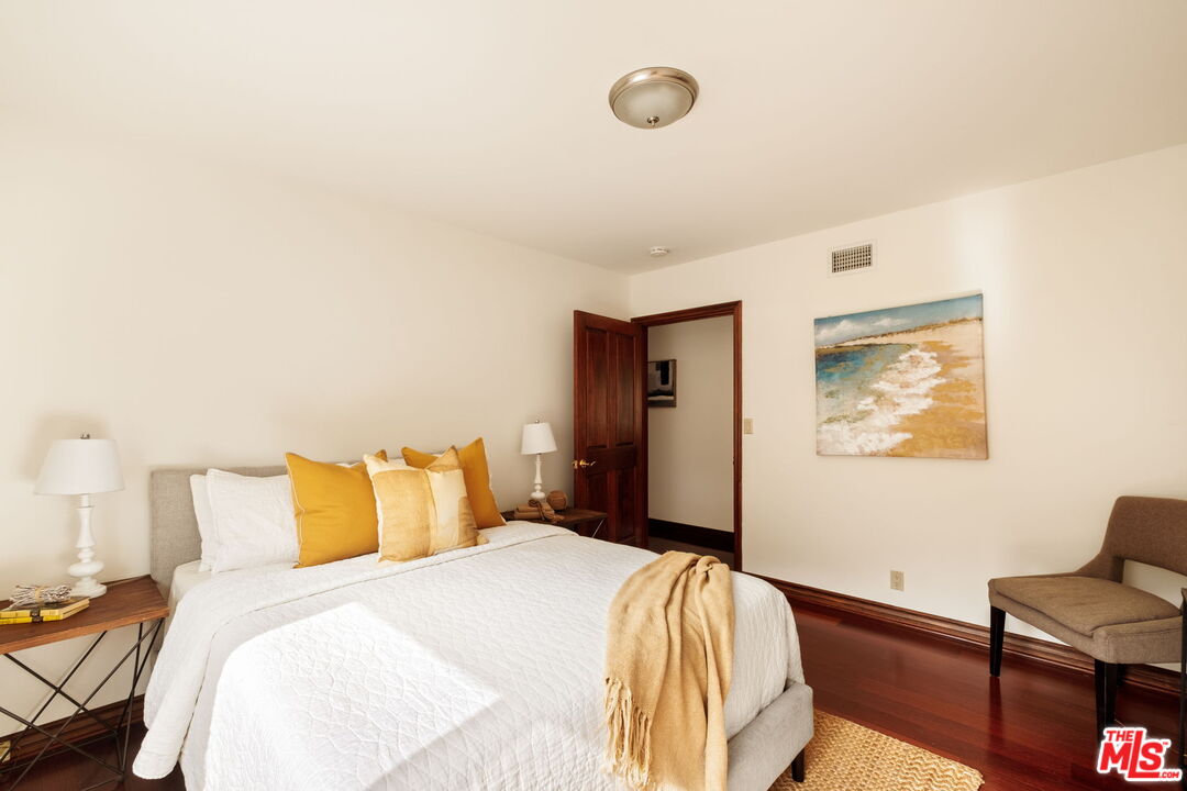 2617 Sleepy Hollow Pl