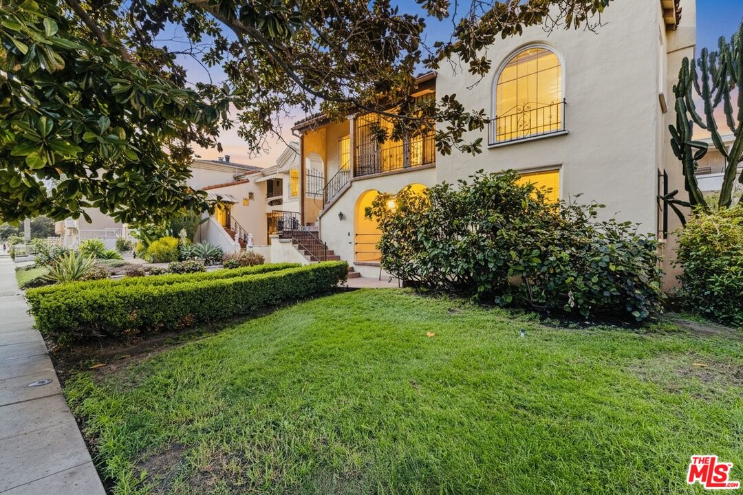 1141 S Shenandoah St