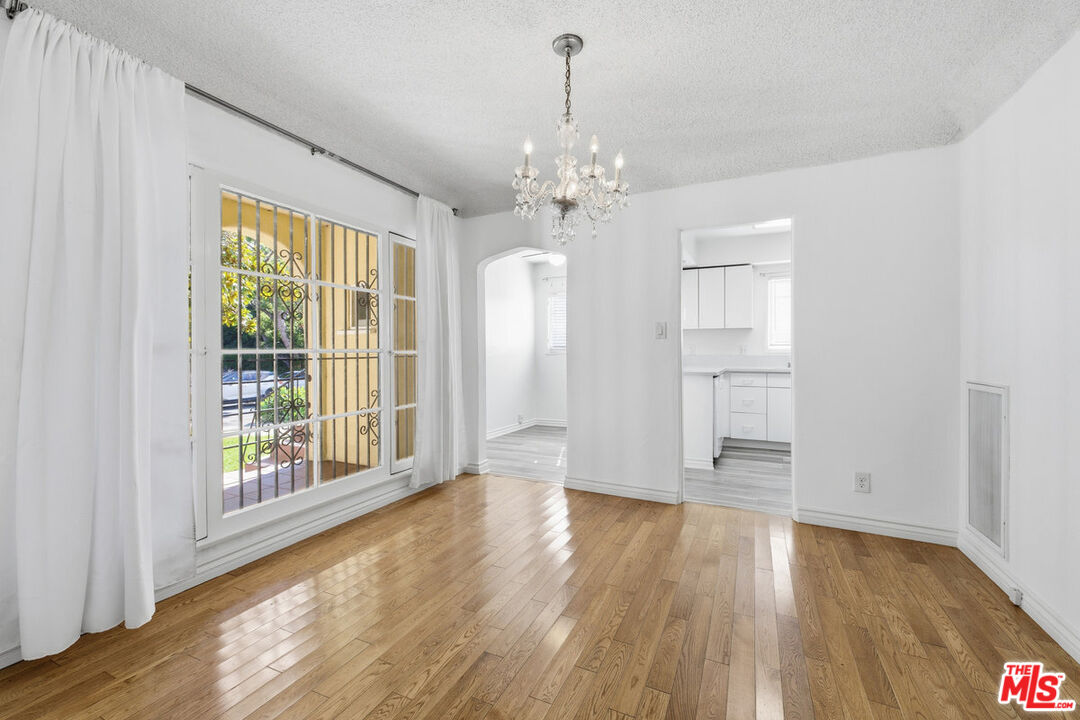 1141 S Shenandoah St