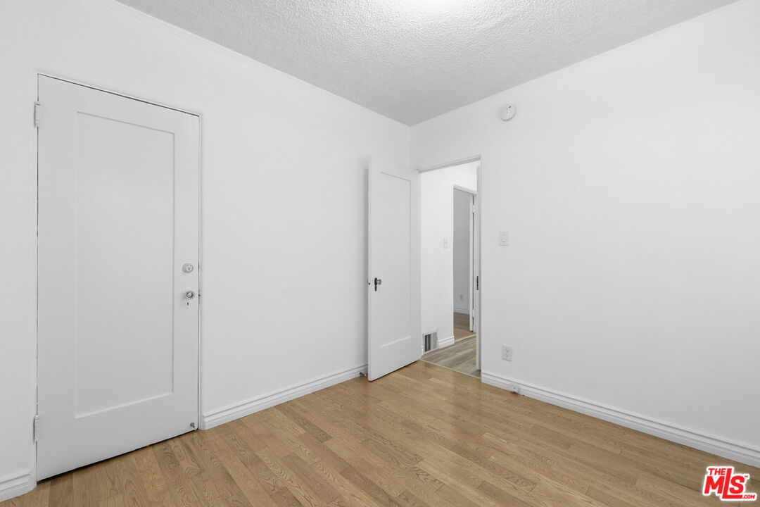 1141 S Shenandoah St