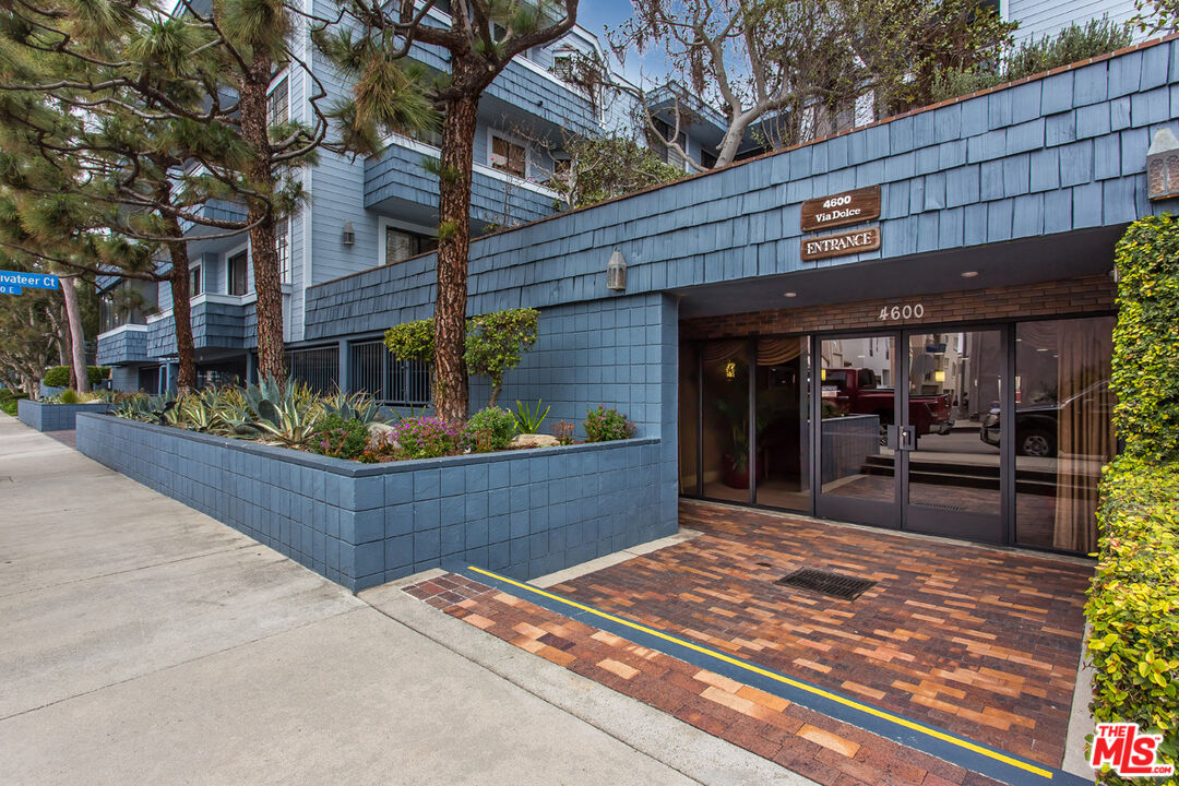 4600 Via Dolce Unit: 206