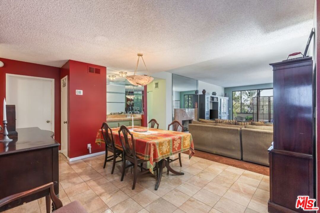 4600 Via Dolce Unit: 206