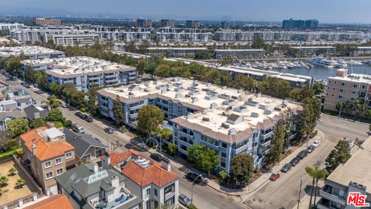 4600 Via Dolce Unit: 206