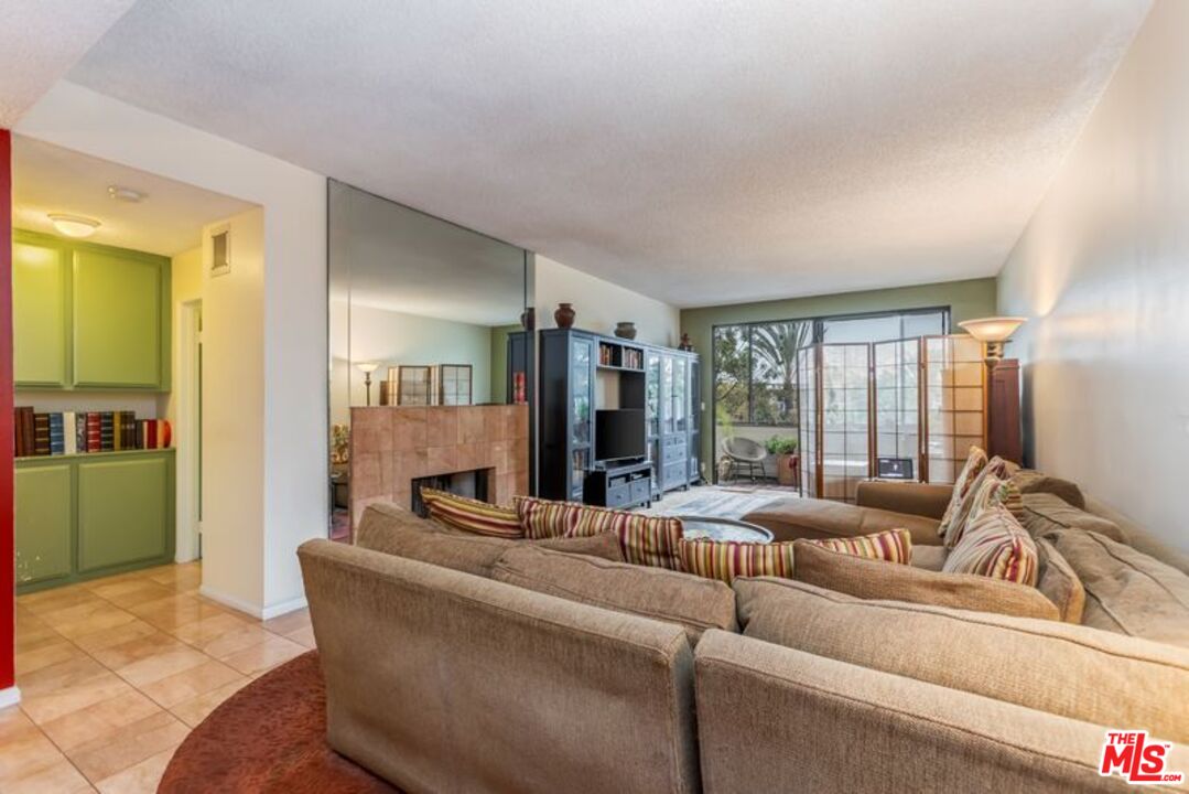 4600 Via Dolce Unit: 206