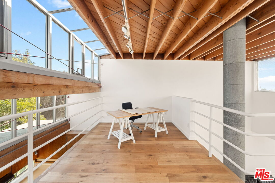 654 Pier Ave Unit: C