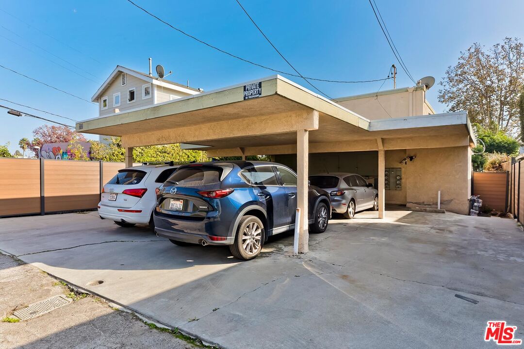 717 Copeland Ct Unit: 4